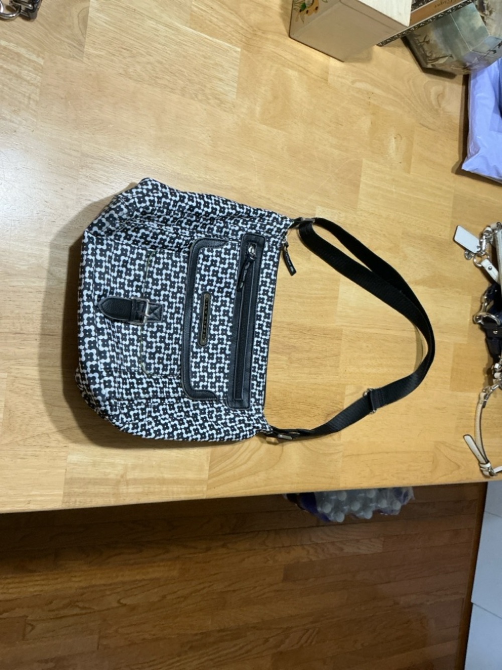 Black and White Pattern Crossbody Bag - Sleek Everyday Shoulder Bag